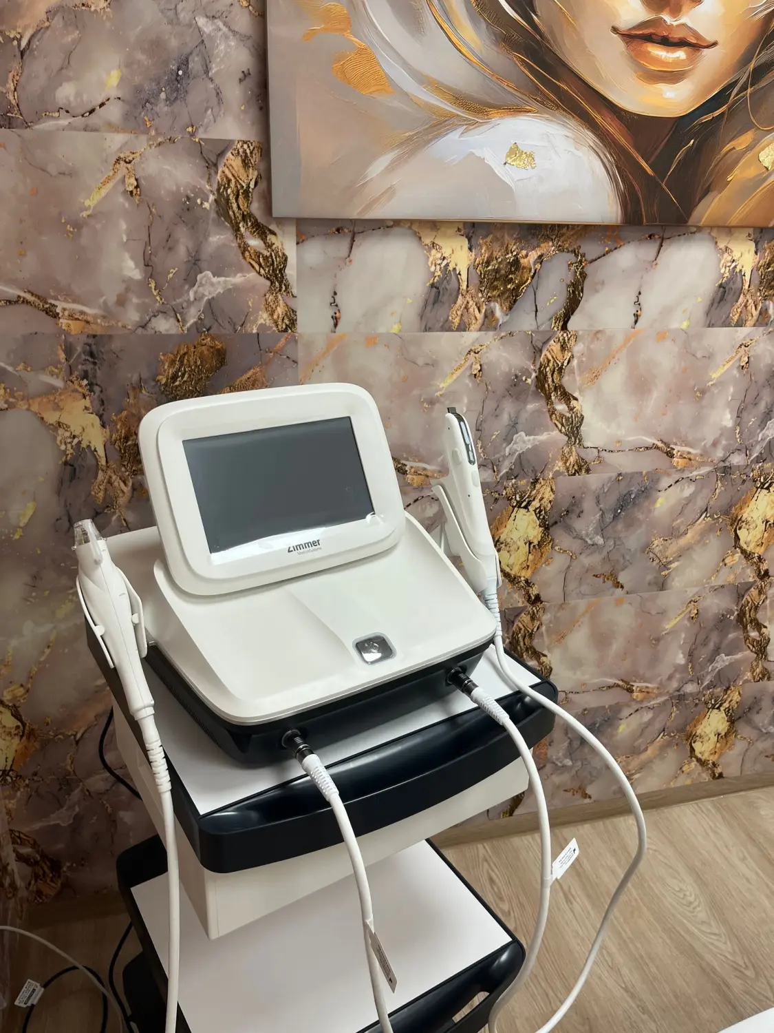 Steiner Ästhetik - PERFEKTES LIFTING MIT RF-NEEDLING & HIFU