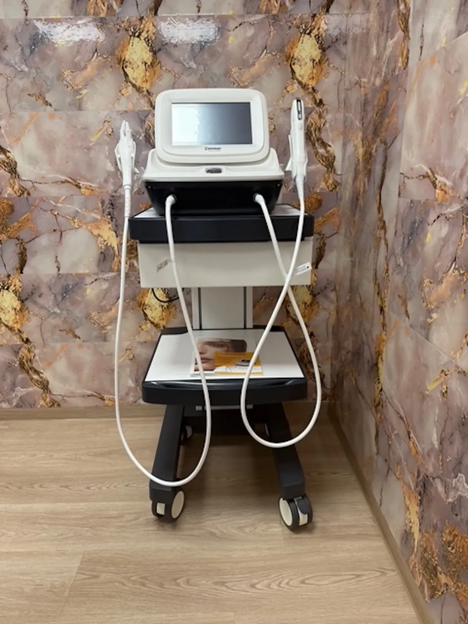 Steiner Ästhetik - Relift Gerät